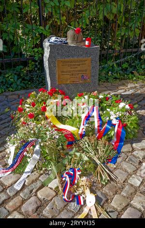 Memoriale dei vigili del fuoco di Praga, memoriale ai vigili del fuoco di New York che hanno perso la vita negli attacchi terroristici del 2001, Praga, Repubblica Ceca Foto Stock