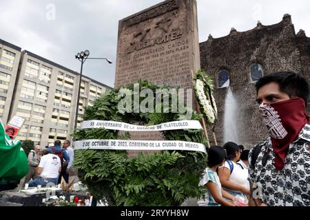 Città del Messico, Messico. 2 ottobre 2023. Memoriale dedicato agli studenti uccisi nel massacro di Tlatelolco nel 1968 nella piazza delle tre culture di città del Messico. Il 2 ottobre 2023 a città del Messico, Messico (Credit Image: © Luis Barron/eyepix via ZUMA Press Wire) SOLO PER USO EDITORIALE! Non per USO commerciale! Crediti: ZUMA Press, Inc./Alamy Live News Foto Stock