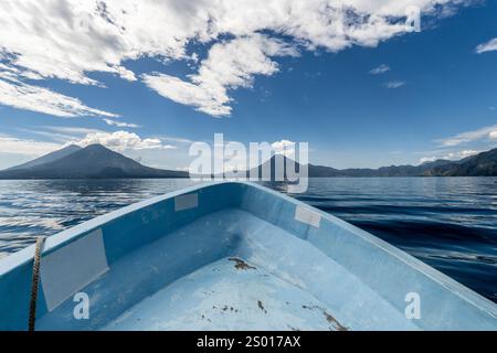 Barca (Lancha) Lago Atitlan, Guatemala Foto Stock