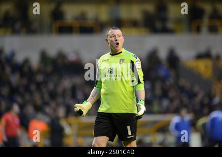 Paddy Kenny del Leeds United festeggia dopo che Leeds ha segnato per 1-2. Football -nPower Football League Championship - Wolverhampton Wanderers contro Leeds Foto Stock