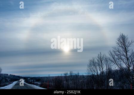 Circular Sun Halo nell'Artico Foto Stock