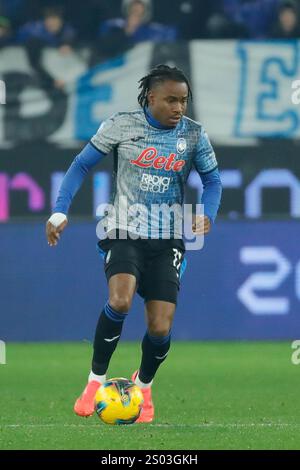 Bergamo, Italia. 22 dicembre 2024. Ademola Lookman dell'Atalanta BC durante la partita di calcio italiana di serie A Atalanta BC vs Empoli FC allo stadio Gewiss. Punteggio finale : Atalanta BC 3 - 2 Empoli FC (foto di Emanuele Pennacchio/SOPA Images/Sipa USA) credito: SIPA USA/Alamy Live News Foto Stock