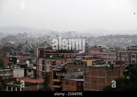 Kathmandu, l'immensa capitale del Nepal. Foto Stock