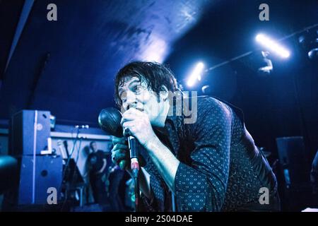 Rock band The Jim Jones Revue in concerto al Birmingham Institute, 11 ottobre 2013. Centro Jim Jones. Foto Stock