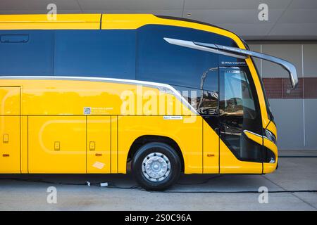 Marcopolo Paradiso G8 1200 Volkswagen 18,320 SH Euro 6 2024 autobus moderno in mostra alla LAT. Spettacolo BUS 2024, tenutosi nella città di São Paolo, Brasile. Foto Stock