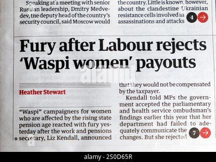 "Fury After Labour respinge i pagamenti delle donne Waspi", il giornale Guardian, titolo della pensione statale del governo laburista articolo 18 dicembre 2024 Londra Regno Unito Foto Stock