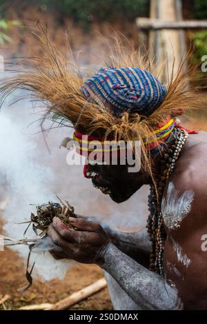 La tribù Moroma della Papua nuova Guinea, regione delle Highlands Foto Stock