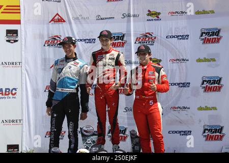 Milwaukee Wisconsin, USA - 16 agosto 2014: Serie IndyCar Indy Lights, Milwaukee Mile. 26 Zach Veach - Stati Uniti, Vincitore Andretti Autosport Foto Stock