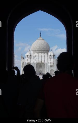 Si avvicina al Taj Mahal Foto Stock