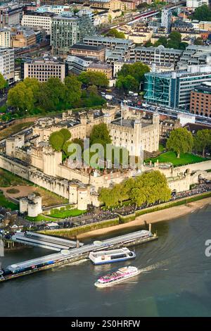 Torre di Londra, fiume Tamigi, vista da The Shard, Londra, Inghilterra, Regno Unito Foto Stock