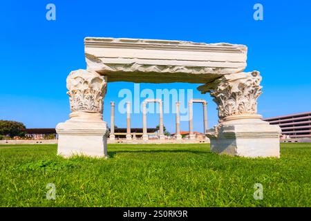 L'Agorà di Smirne a Smirne. L'Agorà di Smirne è un'antica agorà romana situata nella città di Smirne, regione dell'Anatolia in Turchia. Foto Stock