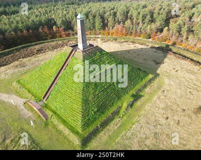 Vista aerea della piramide di Austerlitz, Paesi Bassi Foto Stock