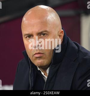 Londra, Regno Unito. 29 dicembre 2024. West Ham vs Liverpool - Premier League - London Stadium. Liverpool Manager Arne slot. Crediti immagine: Mark Pain / Alamy Live News Foto Stock