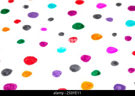 Punti Polka Dot Spotty Circle sullo sfondo Childlike Felt Tip Pen Rainbow Foto Stock