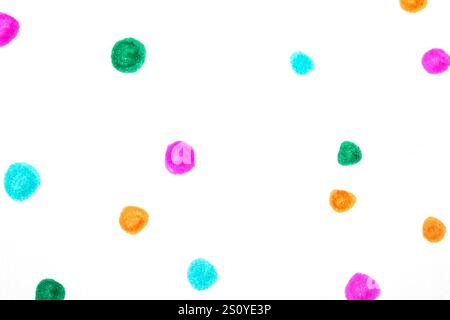 Punti Polka Dot Spotty Circle sullo sfondo Childlike Felt Tip Pen Rainbow Foto Stock