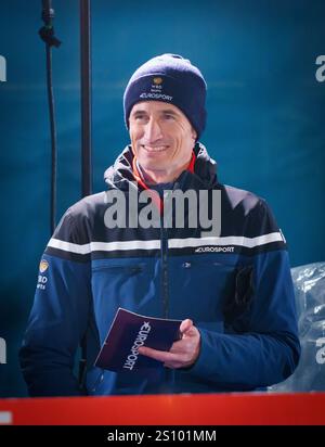 Martin Schmitt esperto di Eurosport TV al 73. Four Hills Tournament Ski Jumping il 28 dicembre 2024 alla Schattenbergschanze ORLEN Arena di Oberstdorf, Baviera, Germania, fotografo: Peter Schatz Foto Stock