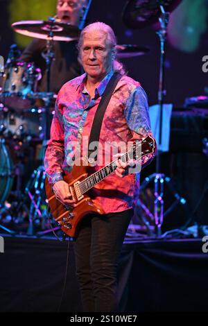 Fort Lauderdale, Florida, Stati Uniti. 29 dicembre 2024. Zebra si esibisce al Parker il 29 dicembre 2024 a Fort Lauderdale in Florida. Crediti: Mpi04/Media Punch/Alamy Live News Foto Stock