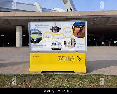 2016 - 2017 Storia dello Stadio Olimpico a Montreal, Quebec, Canada Foto Stock