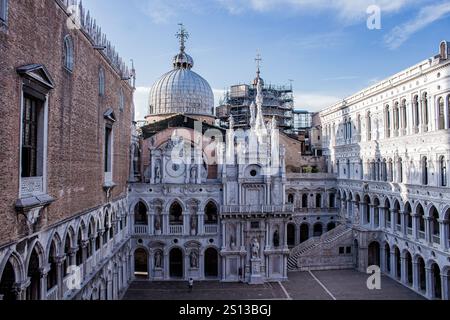Venezia, Palazzo Ducale d'Italia e architettura circostante Foto Stock