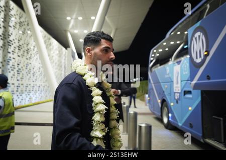 Riyadh, Arabia Saudita. 30 dicembre 2024. Giocatori dell'Inter arrivo all'Aeroporto Internazionale King Khalid durante la Supercup 2024/2025 dell'EA Sports FC - Sport, calcio - Riyadh, Arabia Saudita - lunedì 30 dicembre 2024 (foto di massimo Paolone/LaPresse) crediti: LaPresse/Alamy Live News Foto Stock