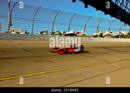 Newton, Iowa USA - 17 luglio 2015: Verizon IndyCar Series Iowa Corn Indy 300. 15 Graham Rahal New Albany, Ohio Rahal Letterman Lanigan Racing Honda. Acceso Foto Stock