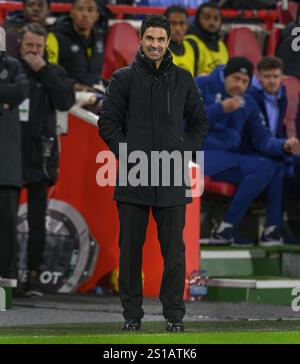 Londra, Regno Unito. 1 gennaio 2025. Brentford V Arsenal - Premier League - GTech Stadium. Il direttore dell'arsenale Mikel Arteta. Crediti immagine: Mark Pain / Alamy Live News Foto Stock