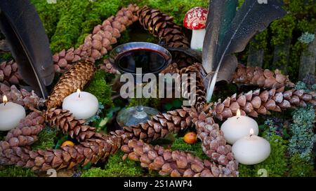 Un pentagramma su sfondo muscoloso. Foto Stock