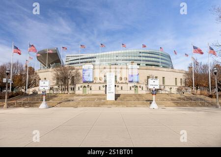 Soldier Field, situato nel centro di Chicago, è Foto Stock