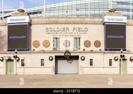 Soldier Field, situato nel centro di Chicago, è Foto Stock