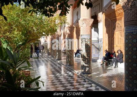 cortile interno del museo dar el bacha di marrakech, marocco Foto Stock