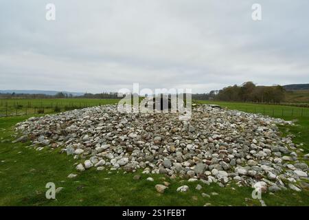 Tomba a camera neolitica a Nether Largie South, Kilmartin Glen, Argyll, Scozia, Regno Unito Foto Stock