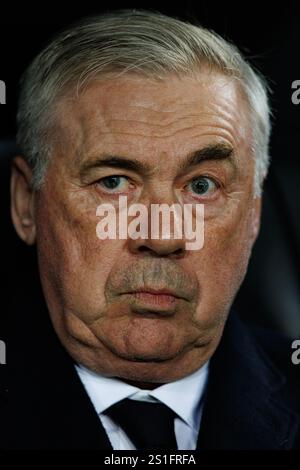 Valencia, Spagna. 3 gennaio 2025. Carlo Ancelotti (Real Madrid FC) visto durante la partita SPORTIVA LaLiga EA tra squadre del Valencia CF e del Real Madrid FC. Maciej Rogowski/Alamy Live News Foto Stock