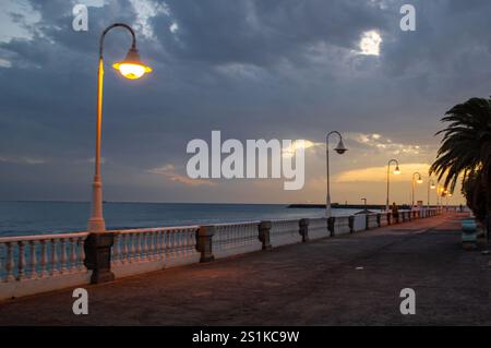 Castillo del Romeral, paisaje de las Islas Canarias en el ocaso Foto Stock