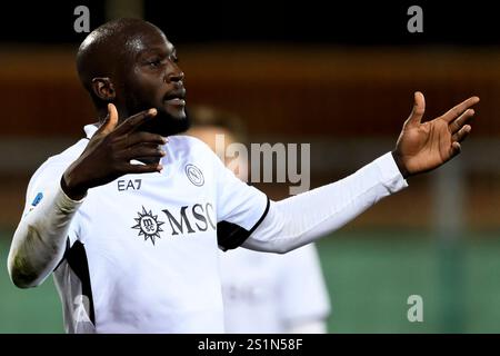 Firenze, Italia. 4 gennaio 2025. Romelu Lukaku della SSC Napoli gesti durante la partita di serie A tra l'ACF Fiorentina e l'SSC Napoil allo stadio Artemio Franchi di Firenze (Italia), 4 gennaio 2025. Crediti: Insidefoto di andrea staccioli/Alamy Live News Foto Stock