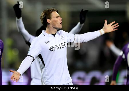 Firenze, Italia. 4 gennaio 2025. Scott McTominay della SSC Napoli reagisce durante la partita di serie A tra ACF Fiorentina e SSC Napoil allo stadio Artemio Franchi di Firenze (Italia), 4 gennaio 2025. Crediti: Insidefoto di andrea staccioli/Alamy Live News Foto Stock