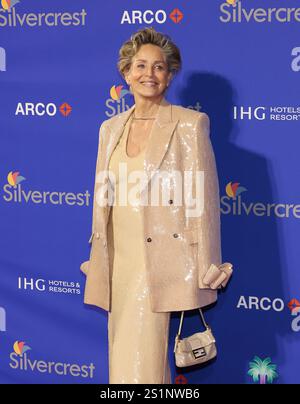 Palm Springs, Stati Uniti. 4 gennaio 2025. Sharon Stone partecipa al 36° Annual Palm Springs International Film Festival Film Awards al Palm Springs Convention Center il 3 gennaio 2025 a Palm Springs, California. Foto: Crash/imageSPACE credito: Imagespace/Alamy Live News Foto Stock