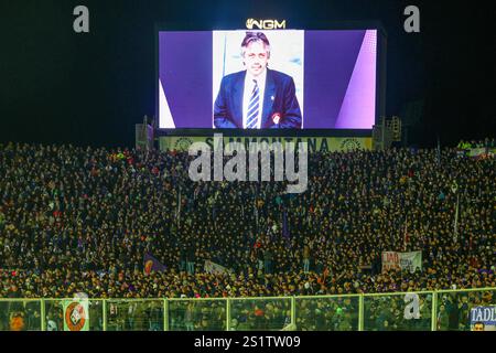 Firenze, Toscana, ITALIA. 4 gennaio 2025. Durante la partita di calcio del 04/01/2025, valida per il campionato italiano di serie A - 2024/25 a Firenze allo Stadio Artemio Franchi tra AC Fiorentina e SSC Napoli. Nella foto: Sostenitori fiorentina (Credit Image: © Fabio Sasso/ZUMA Press Wire) SOLO USO EDITORIALE! Non per USO commerciale! Foto Stock