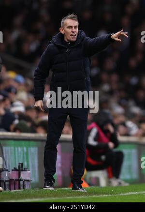 Londra, Regno Unito. 5 gennaio 2025. Kieran McKenna, manager di Ipswich Town durante la partita di Premier League al Craven Cottage, Londra. Il credito per immagini dovrebbe essere: Paul Terry/Sportimage Credit: Sportimage Ltd/Alamy Live News Foto Stock