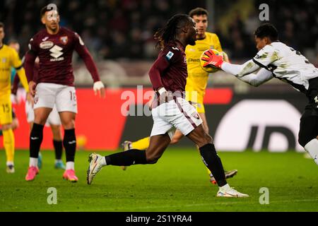 Torino, Italia. 5 gennaio 2025. TorinoÕs Yann Karamoh durante la partita di calcio di serie A tra Torino FC e Parma lo Stadio Olimpico grande Torino di Torino, nord-ovest Italia - 5 gennaio 2024. Sport - calcio ESCLUSIVO TORINO FC (foto di Fabio Ferrari/LaPresse) credito: LaPresse/Alamy Live News Foto Stock