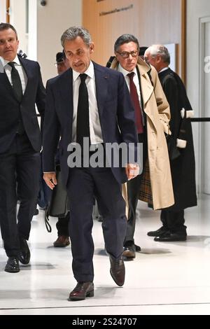Parigi, Francia. 6 gennaio 2025. Julien Mattia/le Pictorium - affare finanziario libico nella campagna di Nicolas Sarkozy - 06/01/2025 - Francia/Ile-de-France (regione)/Parigi - arrivo dell'ex presidente Nicolas Sarkozy al TGI nel caso del finanziamento libico, a Parigi, 6 gennaio 2025. Crediti: LE PICTORIUM/Alamy Live News Foto Stock
