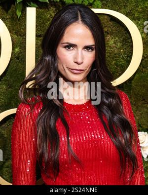 Beverly Hills, Stati Uniti. 5 gennaio 2025. BEVERLY HILLS, LOS ANGELES, CALIFORNIA, USA - 5 GENNAIO: Jordana Brewster arriva al 82° Golden Globe Awards annuale tenutosi al Beverly Hilton Hotel il 5 gennaio 2025 a Beverly Hills, Los Angeles, California, Stati Uniti. (Foto di Xavier Collin/Image Press Agency) credito: Image Press Agency/Alamy Live News Foto Stock