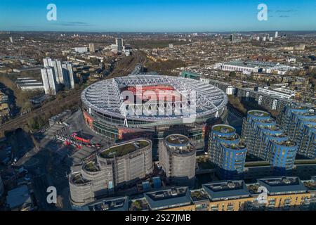 Vista aerea dell'Emirates Stadium, sede della squadra di calcio dell'Arsenal, Holloway, Londra, Regno Unito. Foto Stock