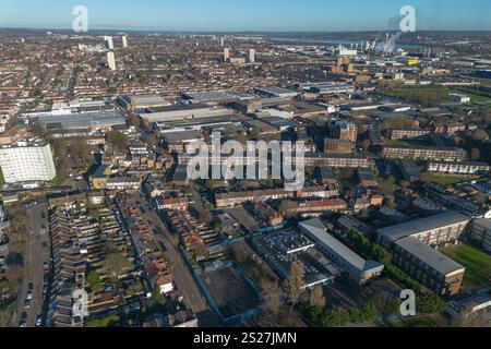 Vista aerea dell'area residenziale di Tottenham (N17), North London, Regno Unito. Vista generale del nord dalla vicinanza allo stadio Tottenham Hotspur Foto Stock