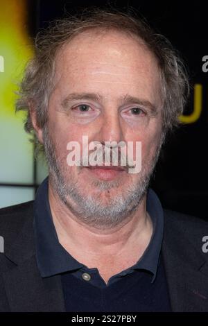 Parigi, Francia. 6 gennaio 2025. Arnaud Desplechin partecipa a "Spectateur!" Paris Film Premiere all'UGC Les Halles il 6 gennaio 2025 a Parigi, Francia. Foto di Nasser Berzane/ABACAPRESS. COM credito: Abaca Press/Alamy Live News Foto Stock