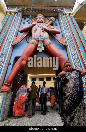 Tempio Shri Bade Hanuman Ji ad Ayodhya, Uttar Pradesh, India. Foto Stock