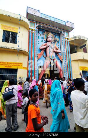 Tempio Shri Bade Hanuman Ji ad Ayodhya, Uttar Pradesh, India. Foto Stock