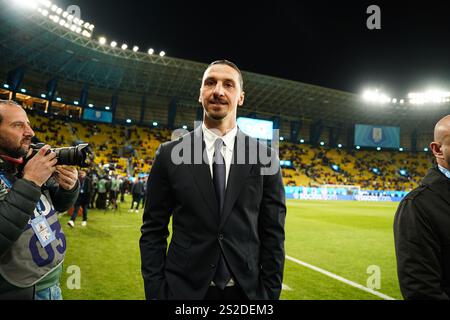 Riyadh, Arabia Saudita. 6 gennaio 2025. Riyadh, Arabia Saudita. 6 gennaio 2025. Zlatan Ibrahimovic, consulente senior svedese del Milan, partecipa alla finale di calcio della Supercoppa italiana tra l'Inter Milan e l'AC Milan all'al-Awwal Park. Risultati finali Inter Milan 2 : 3 AC Milan. Crediti: SOPA Images Limited/Alamy Live News crediti: SOPA Images Limited/Alamy Live News Foto Stock