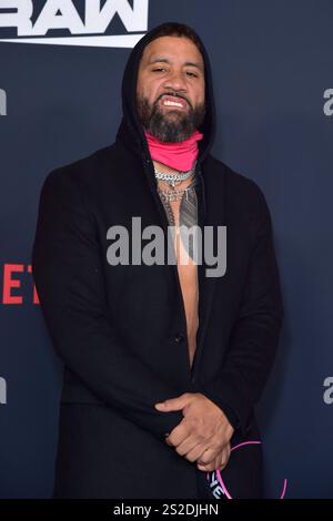 Jey uso bei der Premiere der Wrestling Show 'WWE Monday Night RAW' auf Netflix im Intuit Dome. Inglewood, 06.01.2025 anni Foto Stock