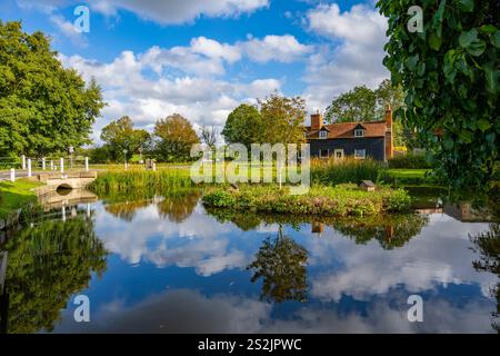 Lo stagno delle anatre Blackmore Essex Foto Stock