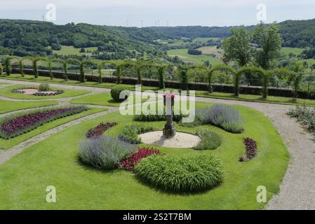 Giardino del castello di Langenburg, Jagsttal, Jagst, castello, giardino, garden, Hohenlohe, Germania, Europa Foto Stock